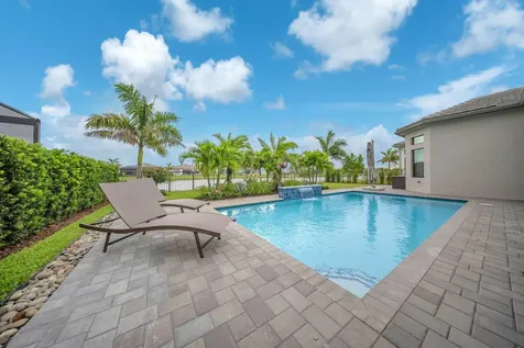 11340 Frosted Pine Manor Boynton Beach FL 33473