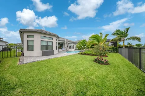 11340 Frosted Pine Manor Boynton Beach FL 33473