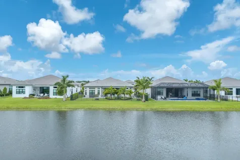 11340 Frosted Pine Manor Boynton Beach FL 33473