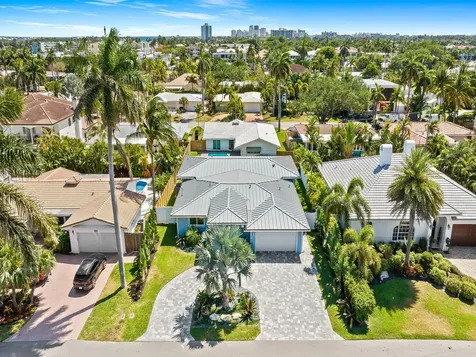 2754 NE 31st Court Lighthouse Point FL 33064