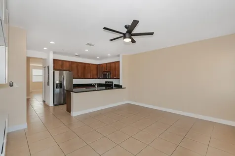 932 SW 147th Avenue Pembroke Pines FL 33027