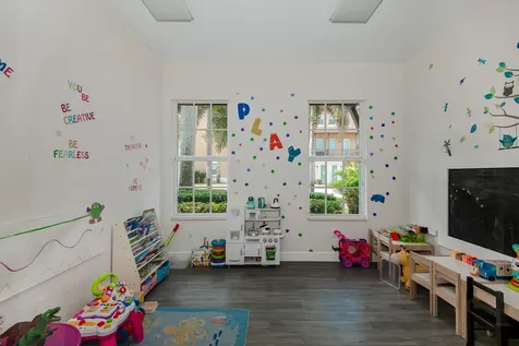 932 SW 147th Avenue Pembroke Pines FL 33027
