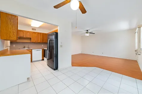 560 Brittany L Delray Beach FL 33446