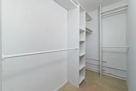 560 Brittany L Delray Beach FL 33446