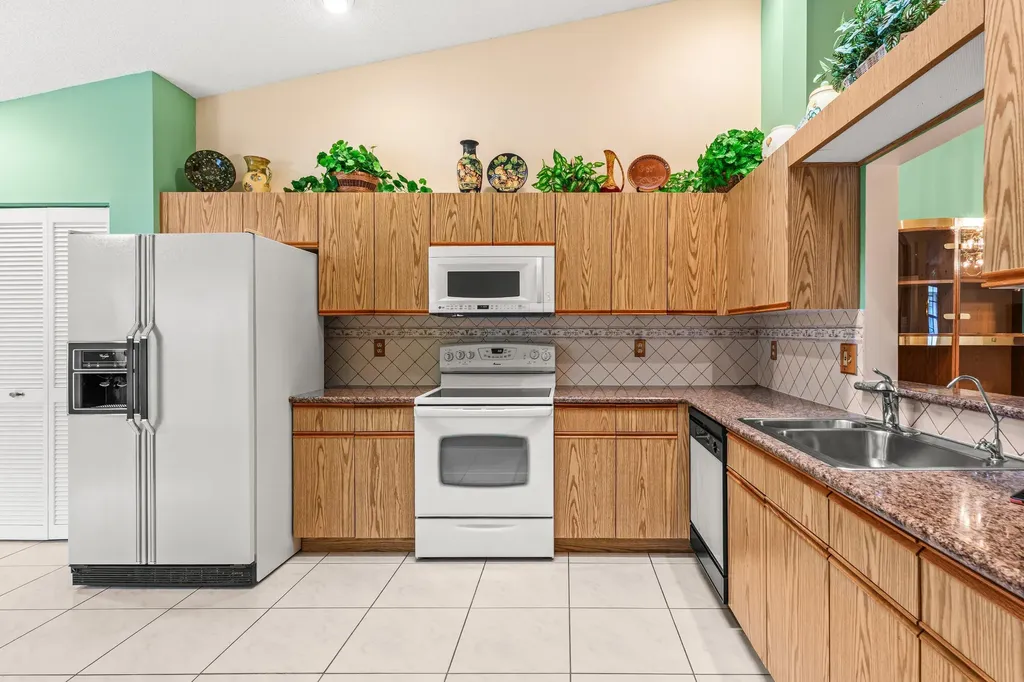 8356 Sunmeadow Lane Boca Raton FL 33496