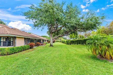8356 Sunmeadow Lane Boca Raton FL 33496
