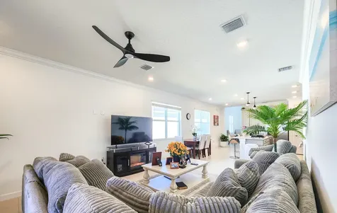 2322 NW Antarus Drive Drive NW Palm Bay FL 32907