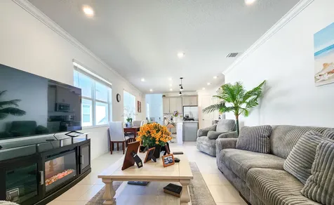 2322 NW Antarus Drive Drive NW Palm Bay FL 32907