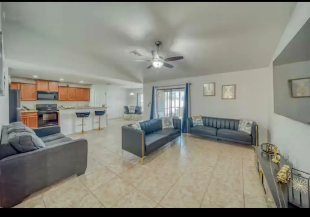 1925 SW 14th Street Cape Coral FL 33991