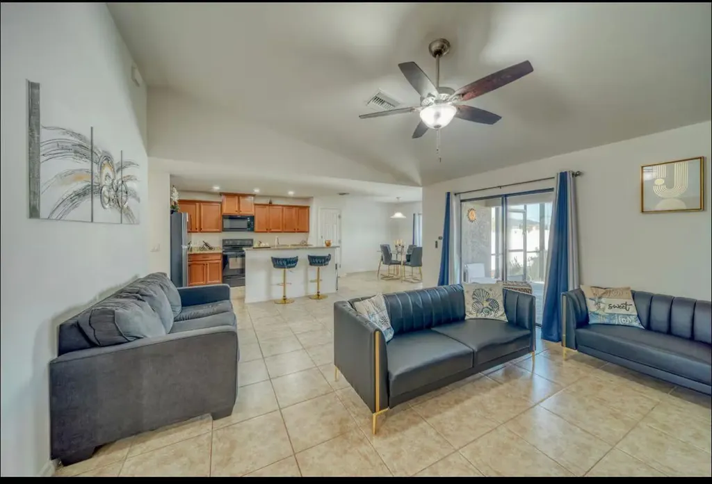 1925 SW 14th Street Cape Coral FL 33991