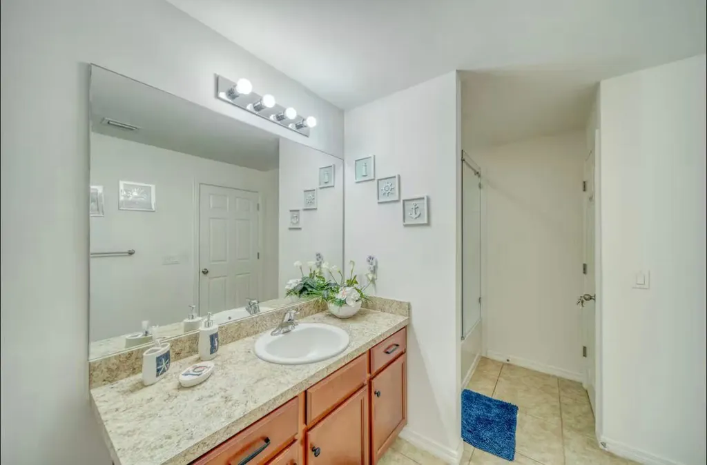 1925 SW 14th Street Cape Coral FL 33991