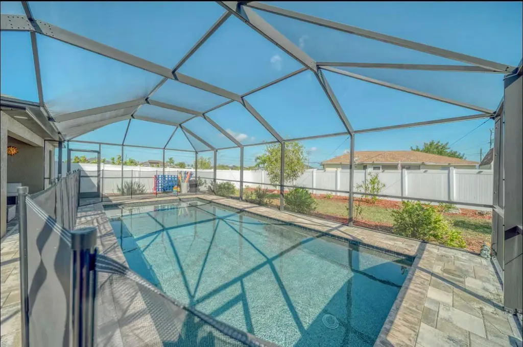 1925 SW 14th Street Cape Coral FL 33991