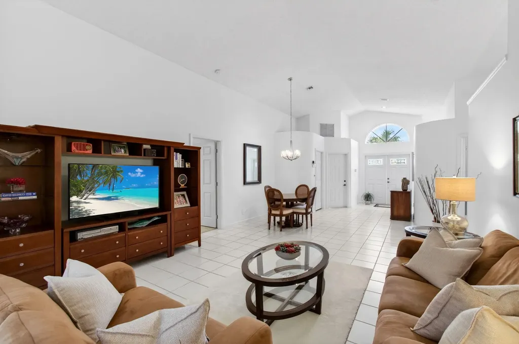 14050 Fair Isle Drive Delray Beach FL 33446