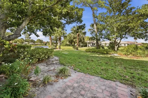 7370 Pine Creek Way Port St Lucie FL 34986