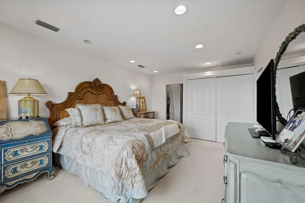 16910 Bay Street Jupiter FL 33477