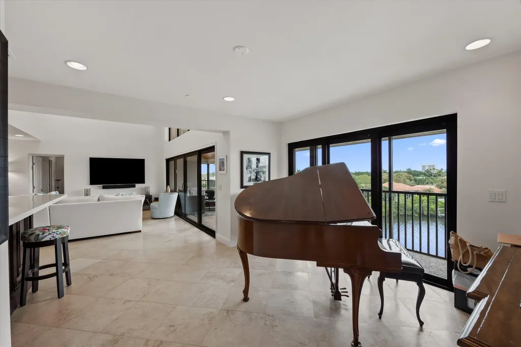 16910 Bay Street Jupiter FL 33477