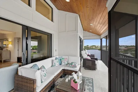 16910 Bay Street Jupiter FL 33477