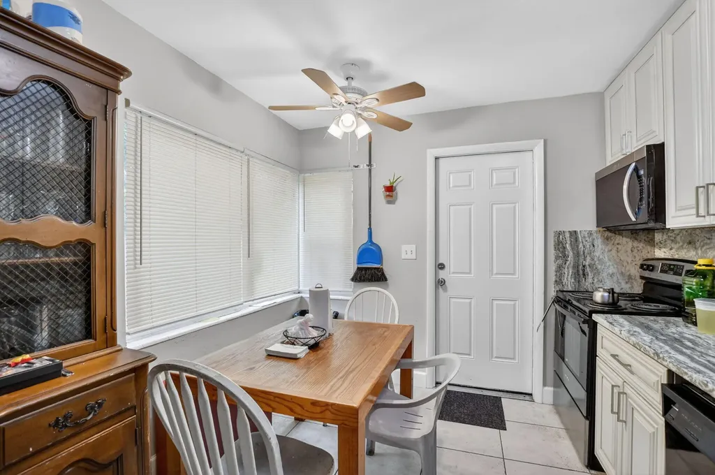314 SW 1st Street Boca Raton FL 33432