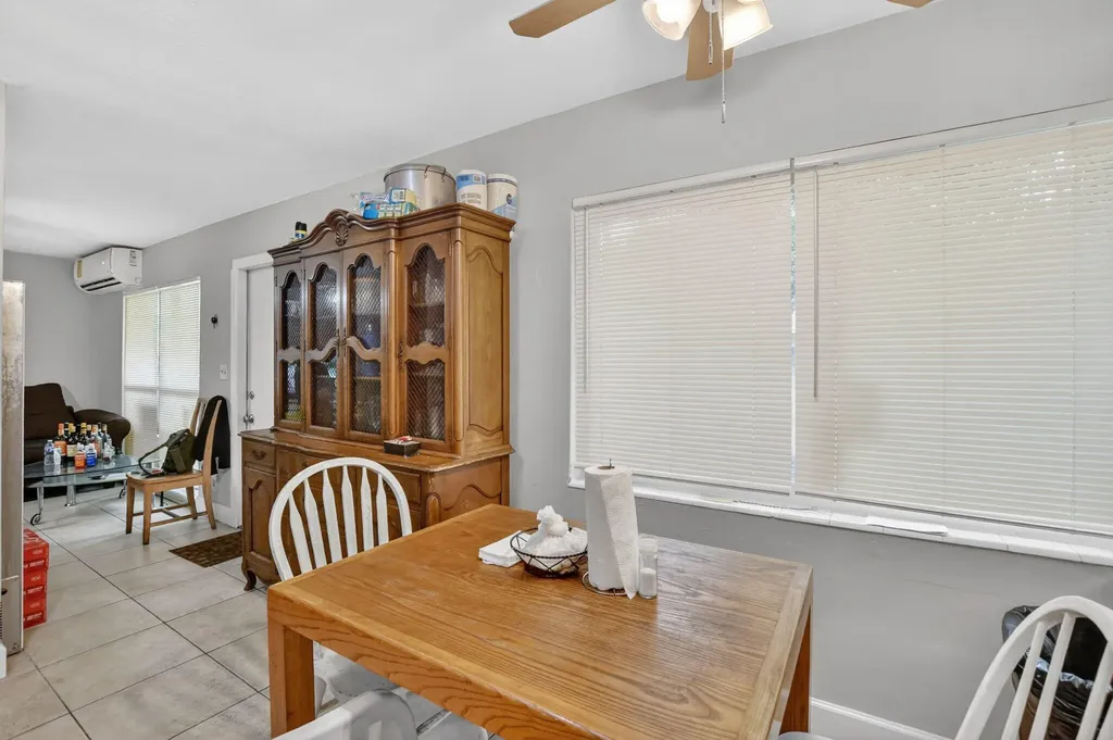 314 SW 1st Street Boca Raton FL 33432