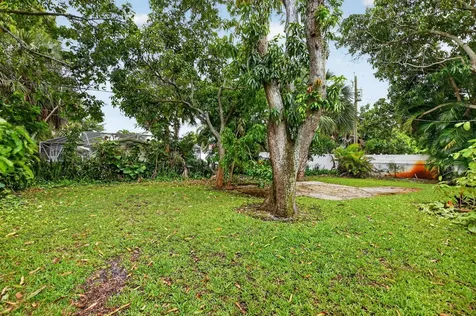 314 SW 1st Street Boca Raton FL 33432