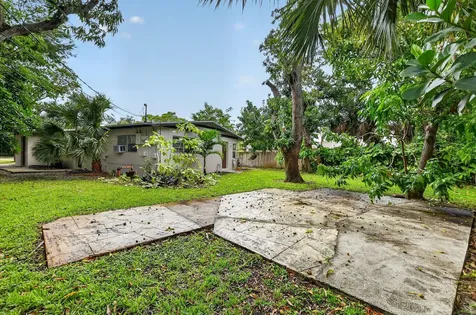 314 SW 1st Street Boca Raton FL 33432