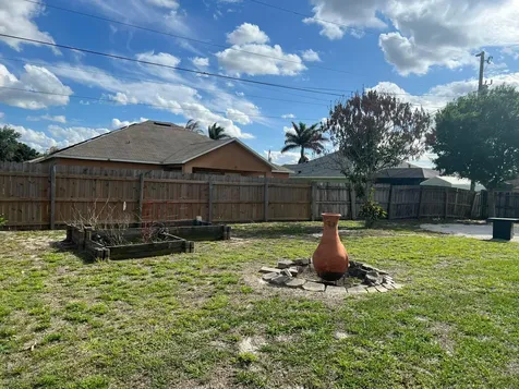 616 SW Jaffe Avenue Port St Lucie FL 34953