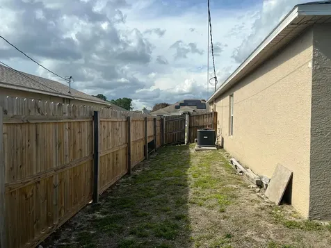 616 SW Jaffe Avenue Port St Lucie FL 34953