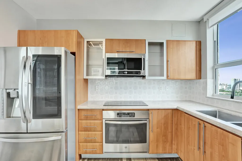 610 W Las Olas Fort Lauderdale FL 33312