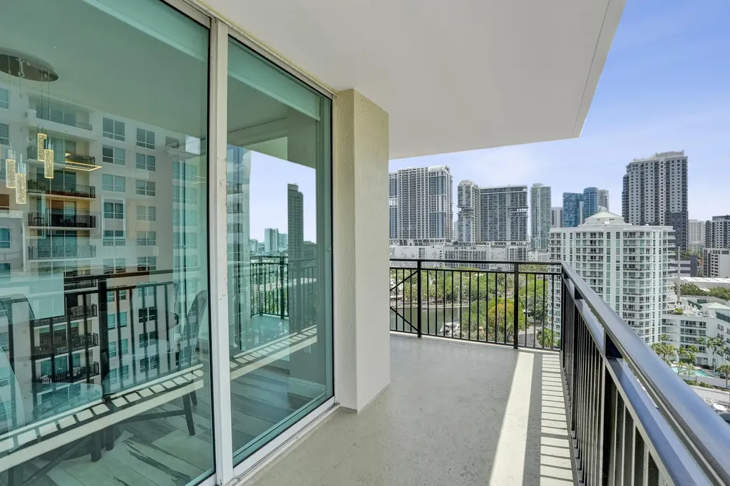 610 W Las Olas Fort Lauderdale FL 33312