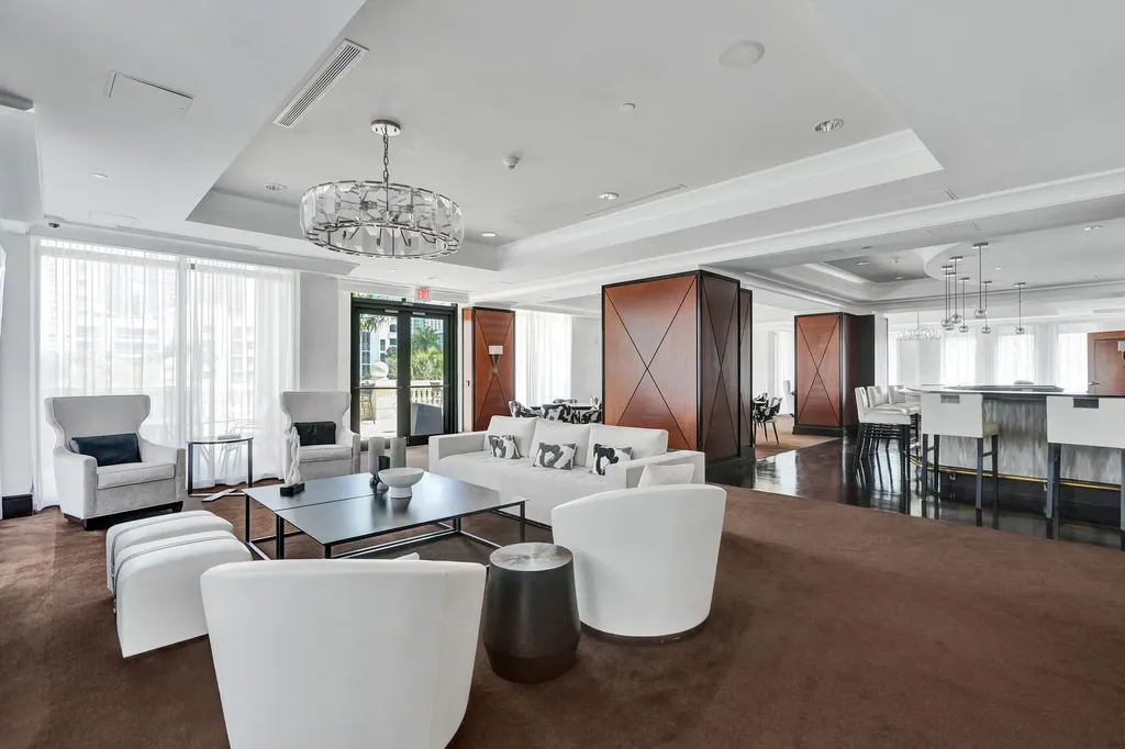 610 W Las Olas Fort Lauderdale FL 33312