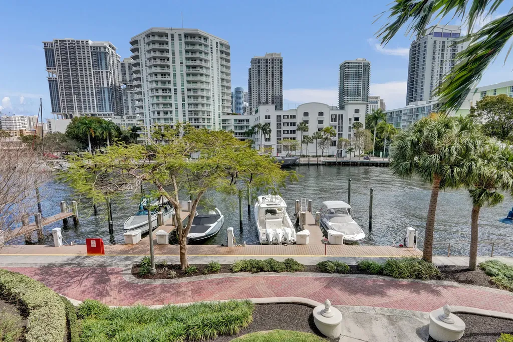 610 W Las Olas Fort Lauderdale FL 33312