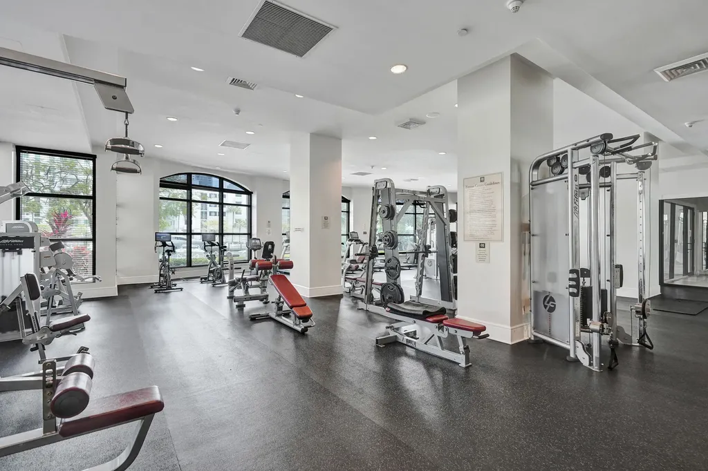 610 W Las Olas Fort Lauderdale FL 33312