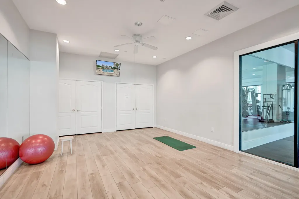610 W Las Olas Fort Lauderdale FL 33312