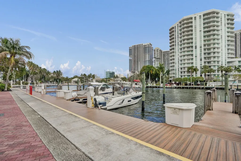 610 W Las Olas Fort Lauderdale FL 33312