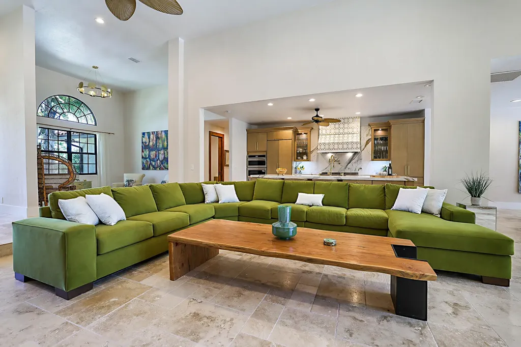 18680 SE Old Trail Drive E Jupiter FL 33478