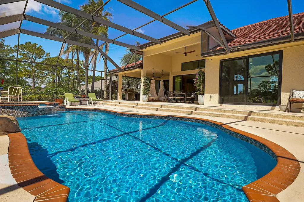 18680 SE Old Trail Drive E Jupiter FL 33478