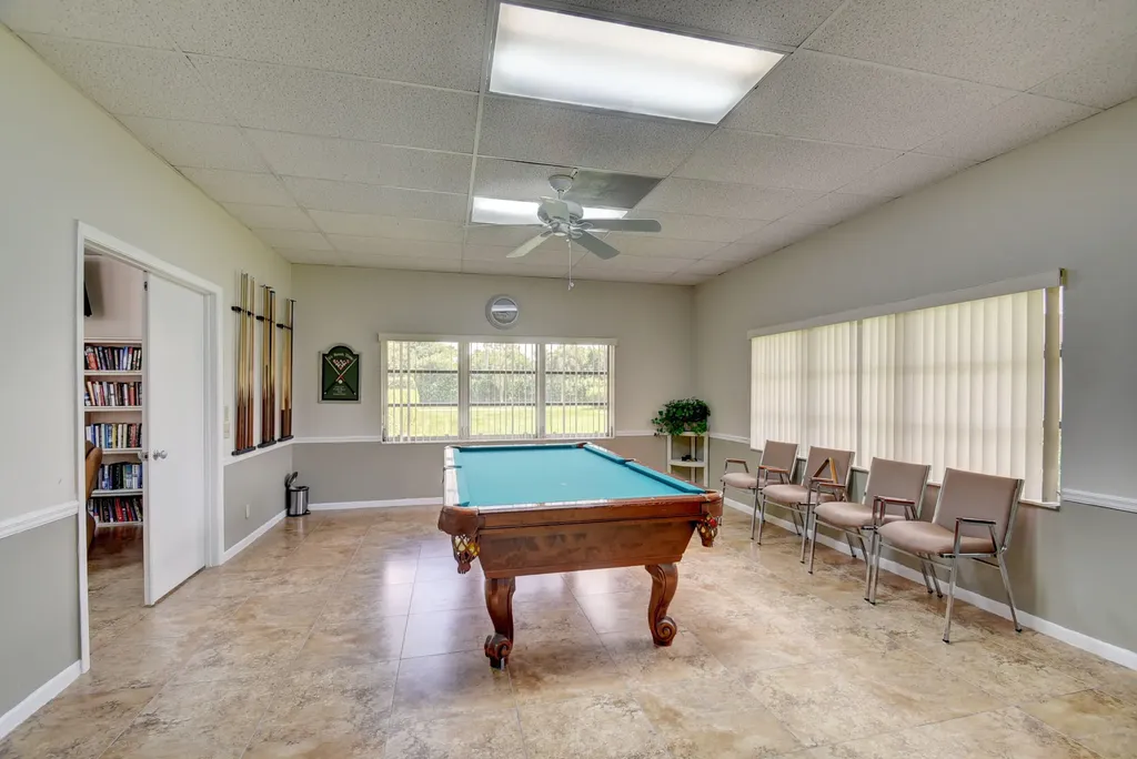 5050 Nesting Way Delray Beach FL 33484