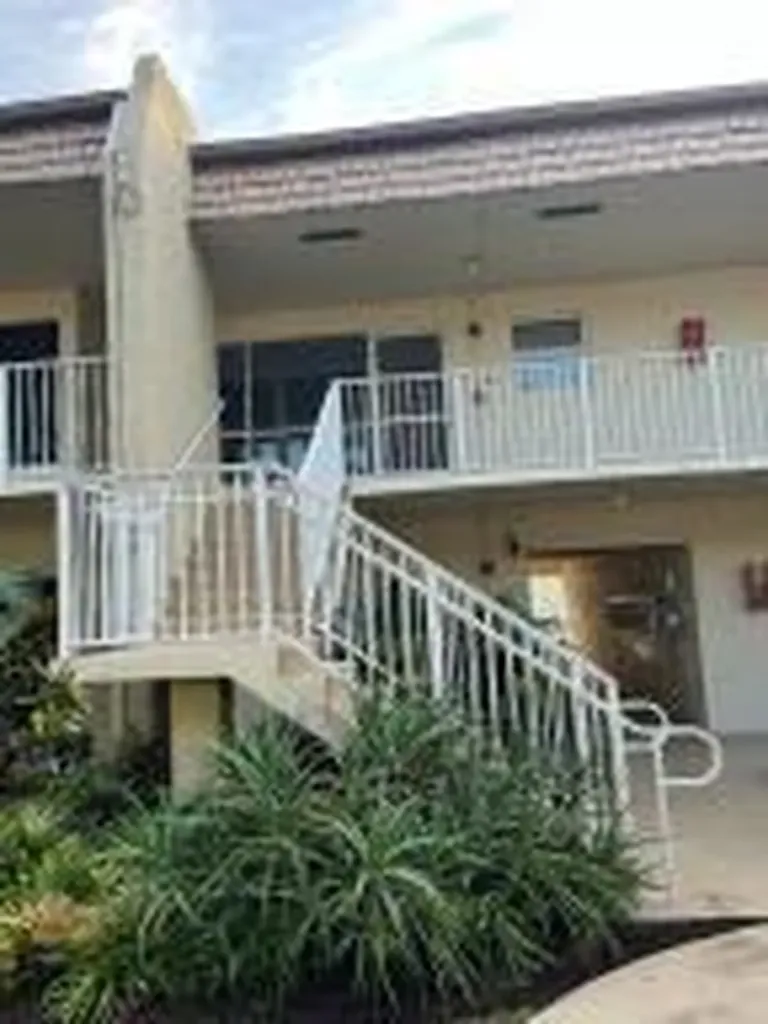 600 Snug Harbor Drive Boynton Beach FL 33435