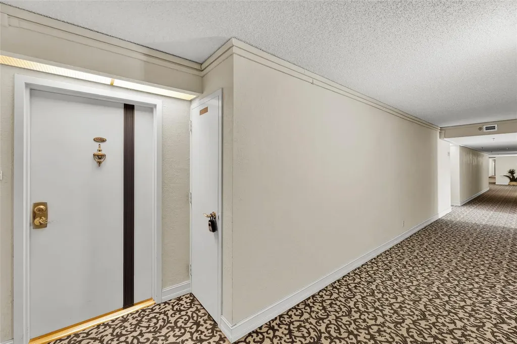 1010 S Ocean Boulevard Pompano Beach FL 33062