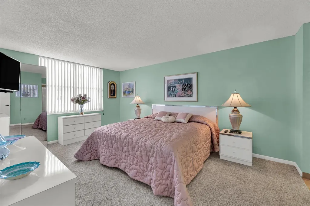 1010 S Ocean Boulevard Pompano Beach FL 33062