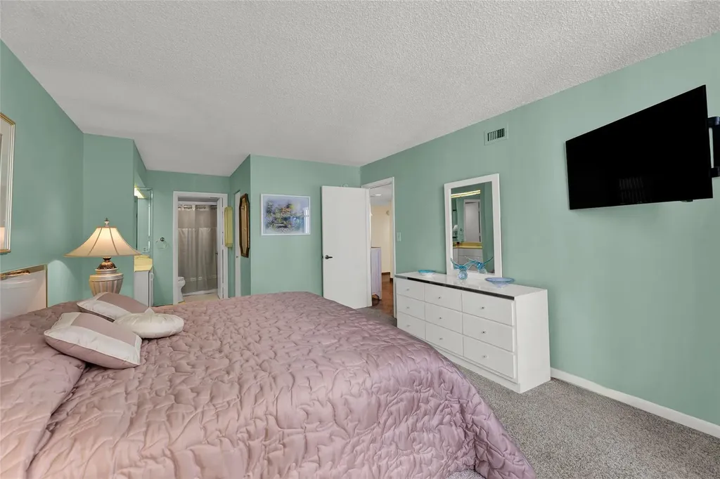 1010 S Ocean Boulevard Pompano Beach FL 33062
