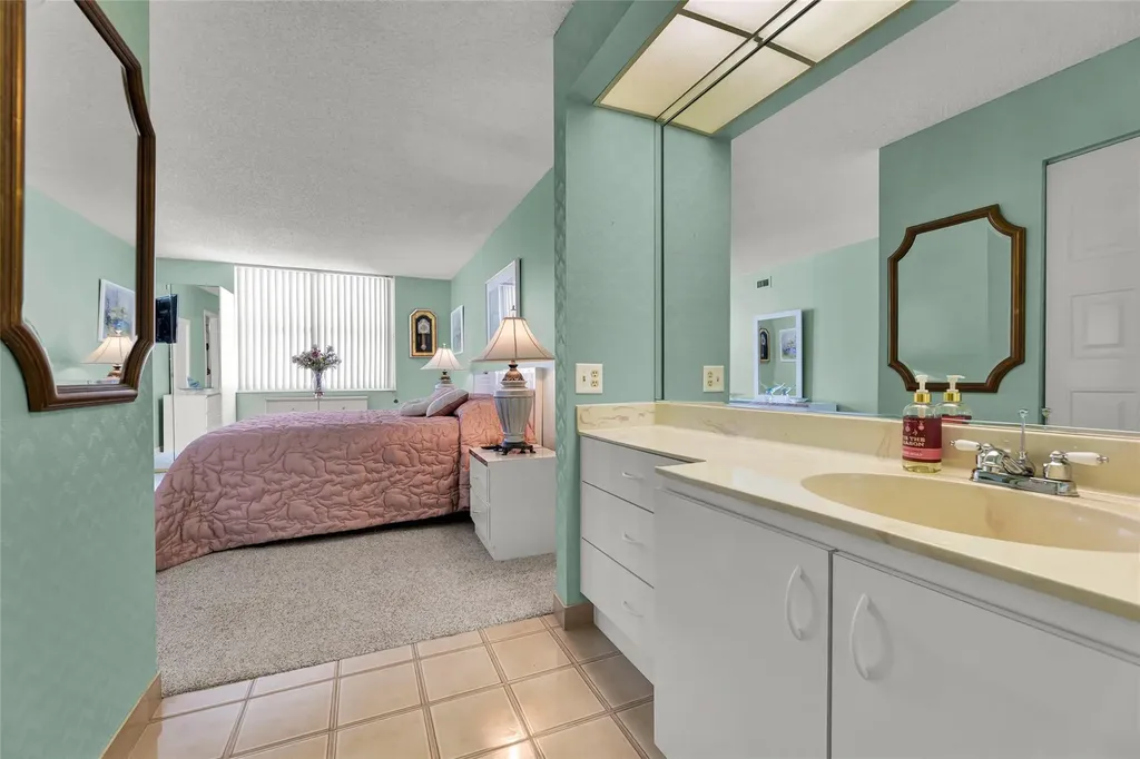 1010 S Ocean Boulevard Pompano Beach FL 33062