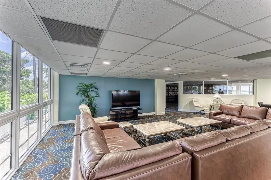 1010 S Ocean Boulevard Pompano Beach FL 33062