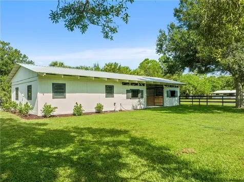 8530 8th Street Vero Beach FL 32968