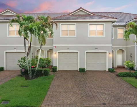 638 SW Glen Crest Way Stuart FL 34997