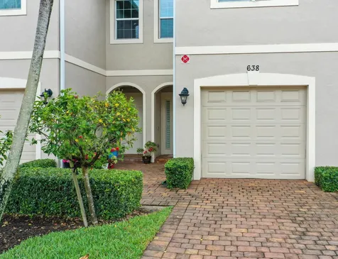 638 SW Glen Crest Way Stuart FL 34997