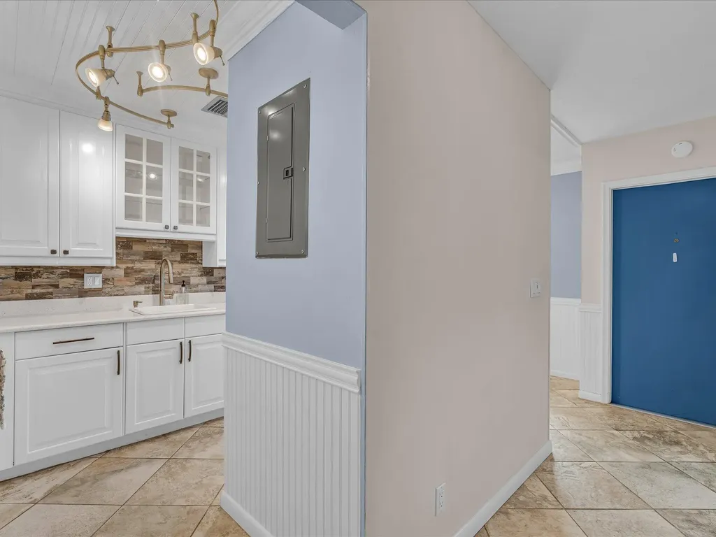 1151 Calamondin Terrace Delray Beach FL 33445