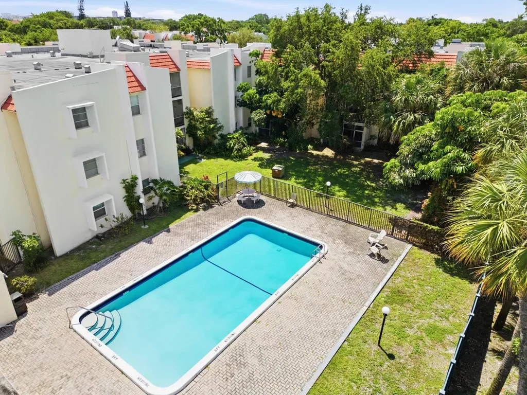624 NW 13th Street Boca Raton FL 33486