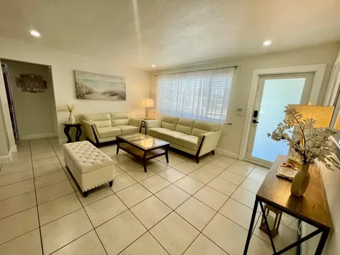 7661 Farragut Street Hollywood FL 33024
