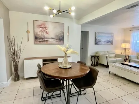 7661 Farragut Street Hollywood FL 33024